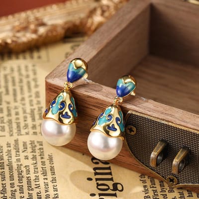 SUYU Sieraden Lente Nieuw Raster Emaille Oorbellen Gesimuleerde Parel Druipolie Retro Stijl Oorbellen Dames Feest Festival Cadeau brown