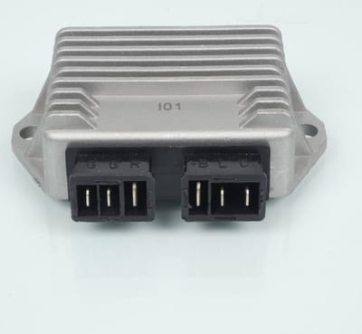 spanningsgelijkrichter rms voor auto piaggio 420 ape tm p703-p703v diesel 1987 tot 2004 231877 / 1r000002 nieuw