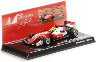 Mercedes F317 Prema Theodore Racing #4 F3 European Champion 2018 - 1:43 - Minichamps