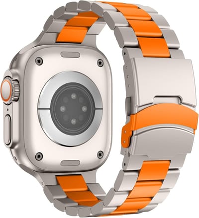 Stravo Verstelbare Titanium Metalen Horlogebandje - Geschikt voor Apple Watch 46mm (Series 10/11), 45mm (Series 7/8/9), 44mm (Series 4/5/6, SE 1/2/3), 49mm (Ultra 1/2/3) - Titanen Bandje - Titanium/oranje