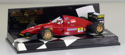 Modelauto Ferrari 412 T1 #27 J. Alesi - Schaal 1:43