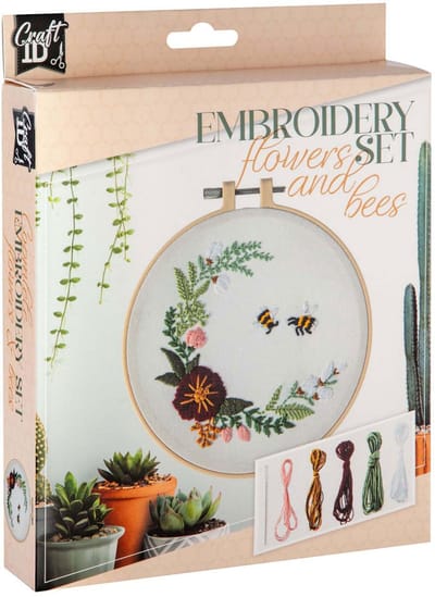 Creative Craft Group borduurset bloemen en bijtjes - Vanaf 6 jaar - Stimuleert creativiteit