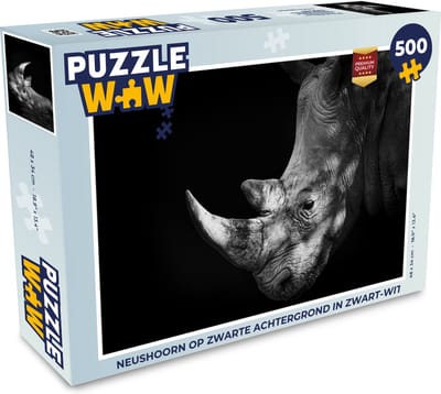 Puzzel Neushoorn op zwarte achtergrond in zwart-wit - Legpuzzel - Puzzel 500 stukjes