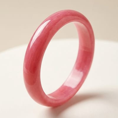 Lundholm May Armband Dames – Statement Bangle Roze – Grote Acryl Armband – Trendy Dames Armband Cadeau voor Vriendin – Scandinavisch Design