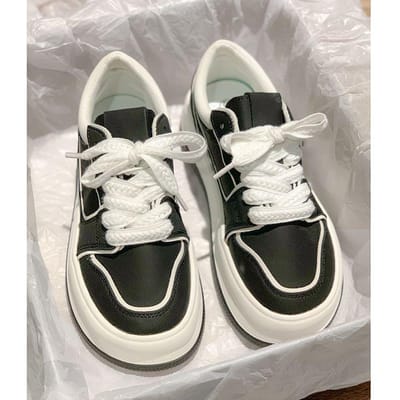 Plateauschoenen Dames Lente, Herfst en Winter Nieuwe Ronde Neus Veelzijdig Verhogende Boardschoenen Ins Trendy Casual Kleine Witte Schoenen 40 zwart