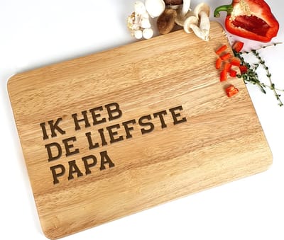 Snijplank hout - Vaderdag cadeau met tekst - Ik heb de liefste papa - Cadeau papa - 35x23cm - papa - kado - Kerst - Verjaardag - Vaderdag