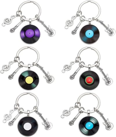 Kleurrijke Muziek Sleutelhangers in 6 Kleuren, Vinyl Platensleutelhangers met Punk Gitaar en Muzikale Noten, Perfecte Cadeau voor Muziekliefhebbers en Verjaardagen, 30mm Metaal