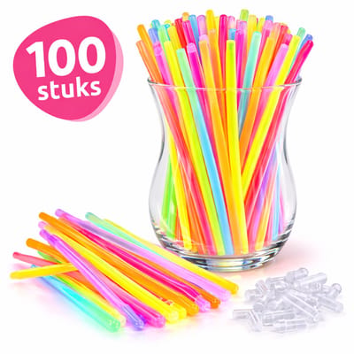 Premium XL Glow in the Dark Sticks met Connectors - 100 stuks - Glowsticks - Neon Sticks - Carnaval - Halloween Party Artikelen - Breekstaafjes - Verjaardag Feest Versiering - Isa's Friends