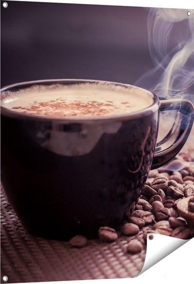 Gards Tuinposter Hete Koffie Kop met Koffiebonen - 80x100 cm - Tuindoek - Tuindecoratie - Wanddecoratie buiten - Tuinschilderij