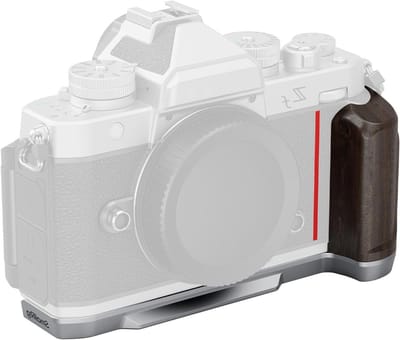 Ergonomische houten L-vormige handgreep voor Nikon Z f met snelle ontgrendeling, 1/4"-20 schroefgaten en polsbandbevestiging, ideaal voor statieven en videoproductie