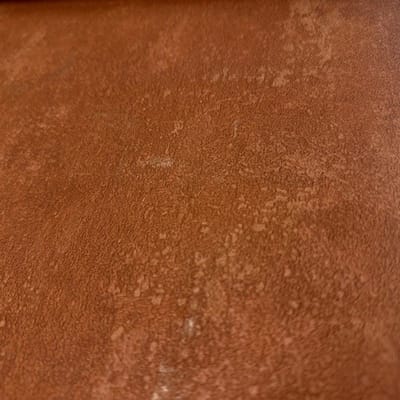 Rasch 609066 Behang – Terracotta Betonprint – Warme Aardetint – Industrieel Vliesbehang