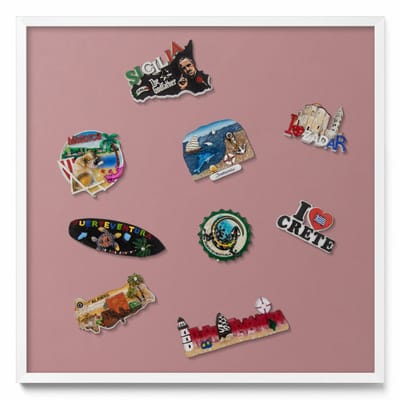 Tulup Magneetbord met Witte Frame - Roze Magneetbord in Effen Kleuren - 50 cm x 50 cm - Pastelroze kleur - Magnetisch Bord Rechthoekig - Magnetisch Bord voor aan de Wand - Magneetbord met Effen Frame