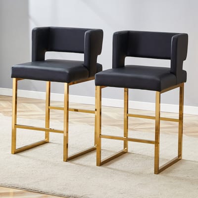 Twee zwarte barkrukken in Scandinavische stijl - vierkant ontwerp - lichtgewicht en comfortabele gouden metalen poten - die aan al uw wensen voldoen.
