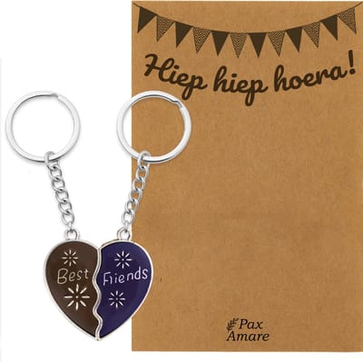 BFF Sleutelhanger voor 2 'Hiep Hiep Hoera' - Magnetisch Hartje - VERANDERT VAN KLEUR! - Sleutelhanger set op Cadeau Kaartje - Zilverkleurig - Verjaardags Hanger - Pax Amare