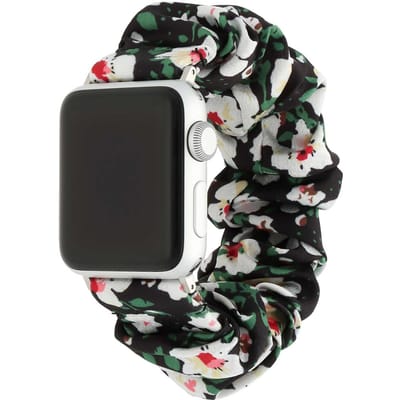 123watches bandje Savara - scrunchie - nylon - zwart met witte bloemen - 38 · 40 · 41 & 42 mm · S/M - Geschikt voor Apple Watch series 1/2/3/4/5/6/7/8/9/10/11/12/SE/SE2/SE3
