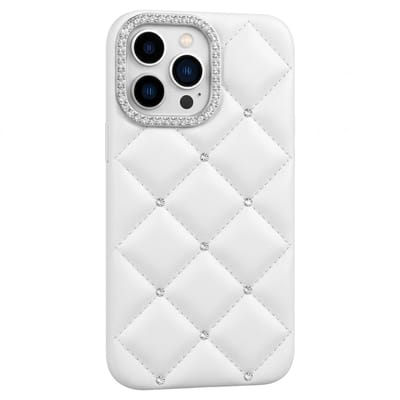 Wit gewatteerd telefoon hoesje geschikt voor iPhone 17 Pro – dames – premium backcover case met rhinestone details en vierkant camera frame