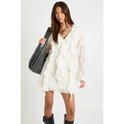 boohoo Dames Burnout Bloemige Ruche Shiftjurk | Cream | Maat: 8