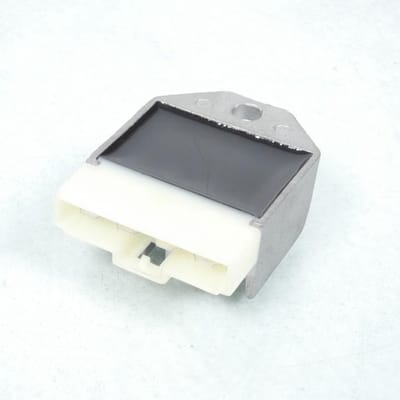 Régulateur redresseur de tension P2R pour Scooter MBK 50 Rocket Neuf