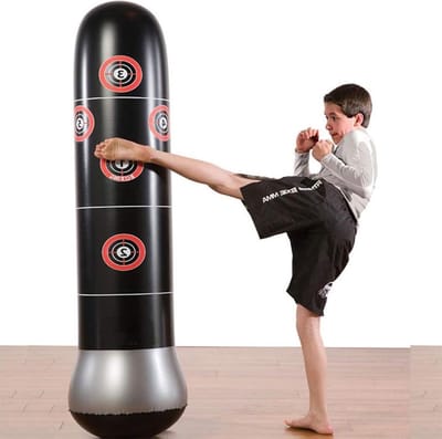 Opblaasbare bokszak op voet - fitness boksen MMA Muay Thai kickboksen - 145 cm met slagdoelen voor kinderen en volwassenen