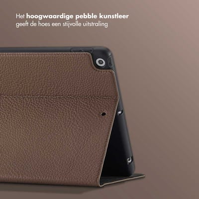 Selencia Tablet Hoes - Geschikt voor Apple iPad 9/8/7 10.2 inch (9e generatie 2021 / 8e generatie 2020 / 7e generatie 2019) - tablet Bookcase - Bruin