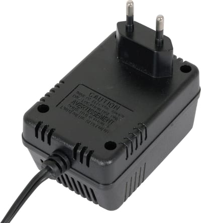 Fazley PA-002 9V AC adapter voor effectpedalen
