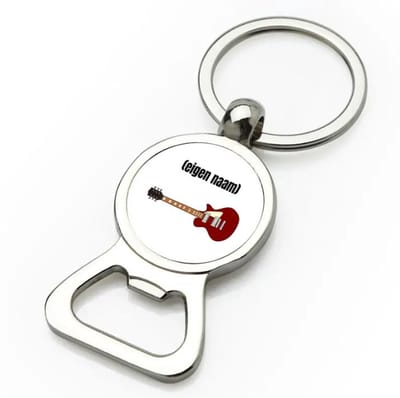 Akyol - rode elektrische gitaar met eigen naam flesopener - Gitaar - muziek liefhebbers - gitaristen - gitaar liefhebbers - verjaardag - cadeau - kado - 9 bij 3 cm