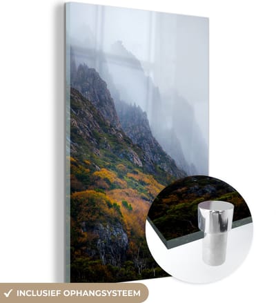 ® Glasschilderij 120x180 cm - Schilderij acrylglas - Mist over Cradle Mountain - Foto op glas - Muurdecoratie woonkamer - Wanddecoratie slaapkamer - Schilderijen