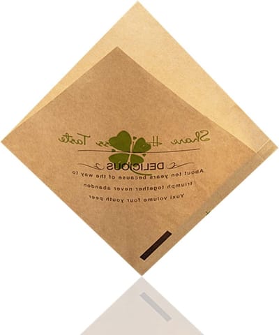 Honderd Stuks Vetvrij Papier voor Voedselverpakking, Ideaal voor Broodjes, Friet en Snacks (15 x 15 cm)