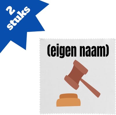 Akyol - rechter met hamer brillendoekjes - Advocaat - iemand die rechter is - met eigen naam - leuk cadeau voor iemand die rechter is - cadeau - kado - 17,8 bij 17,8 cm - 2 stuks