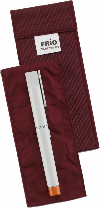 FRIO INDIVIDUAL INSULINE Cooler Bag in Wine Red | 18 x 6½ cm for 1 insulin pen | cools with cold water I no cooling batteries or power sources needed | reusable