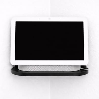 YUOM. Hoek Wandhouder geschikt voor Google Nest Hub – incl. Schroeven en Pluggen - Hoek Muurbeugel / Wall Mount – Gen 1 & 2 – Zwart