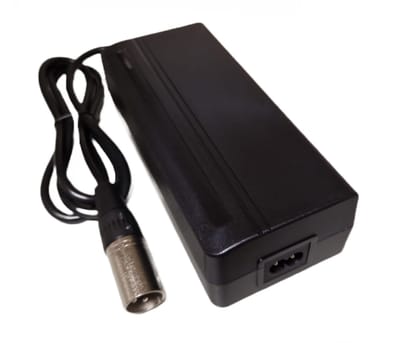 Universele Fietsaccu lader - Elektrische fietsoplader - 36V - 2A - met XLR 3 pins stekker