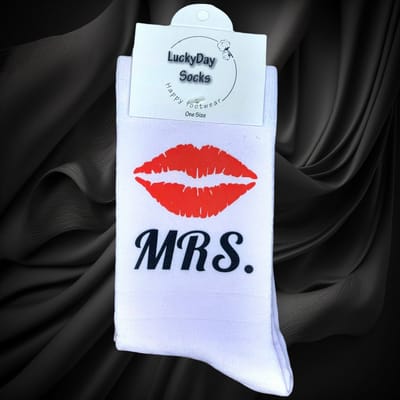 Verjaardags cadeau - MRS Sokken - heer sokken - vrolijke sokken - witte sokken - sport sokken - valentijns cadeau - sokken met tekst - aparte sokken - Grappige sokken - Sokken waar je vrolijk van wordt - maat 37-44