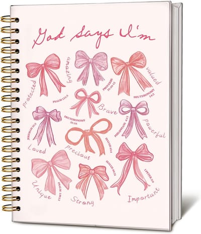 Christelijk Notitieboek - Dagboek Vrouwen - Gedachten Vastleggen - Harde Kaft Spiraal - 14 x 21 cm - Roze Strik