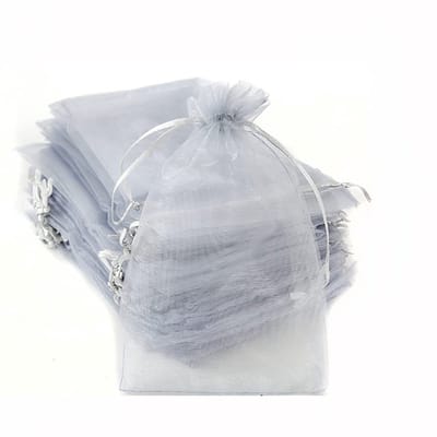 Dailygoods- Organza Zakjes 30 Stuks - Cadeauzakjes - Trekkoord - Snoepzakjes - Sieradenzakjes - 7 x 9 cm - Verkrijgbaar in Diverse Kleuren
