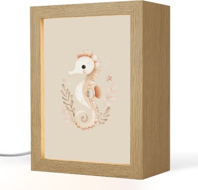 Nachtlampje 15x20 cm - Kinder lampje - Zeepaardje - Zeewier - Beige - Tafellamp kinderkamer - Slaapkamer lamp - Bedlamp kinderen - Kinderlampje stopcontact - Wandlamp babykamer - Nachtlampjes