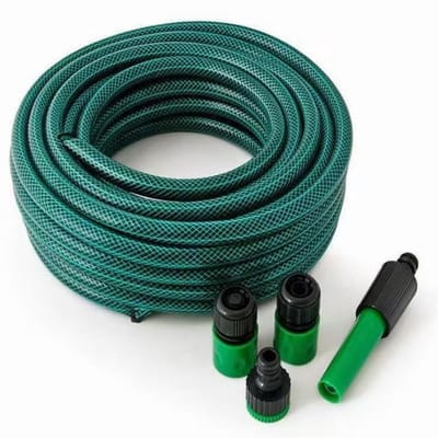 Dailygoods- Tuinslang 30 meter - Flexibele PVC-slang - Lichtgewicht en duurzaam - Geen lekken - Geen knikken - UV- en vorstbescherming - Waterslang