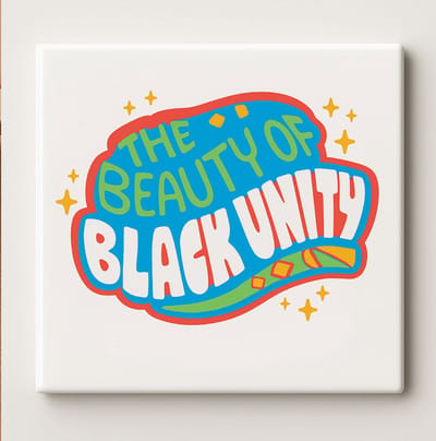 The Beauty of Black Unity Keramische Tegel 15x15 cm – Inspirerend Afrocentrisch Ontwerp – Krachtige Wanddecoratie & Perfect Cadeau voor Huis of Kantoor