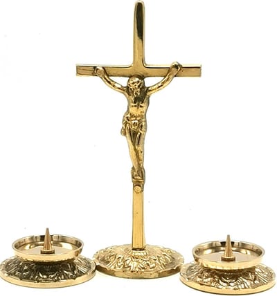 Boutique Trukado - Jezus aan het Kruis - Mini Crucifix - set met 2 waxinelichtjeshouders - messing - (hxbxd) ca. 15cm x 7cm x 5,5cm