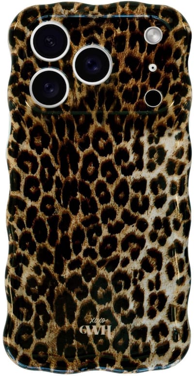 xoxo Wildhearts Glossy Wavy Case Wild Soul telefoonhoesje - Geschikt voor iPhone 17 Pro - Golvend hoesje - Glimmende silicone case met golven - Vlekbestendig - Luipaard / Tijgerprint hoesje