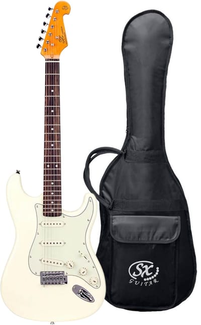 Elektrische gitaar - SX SST62-VWH - Retro Series 62 - ST-model - 3x Single Coil - Vintage Tremolo - Vintage White - Inclusief gigbag