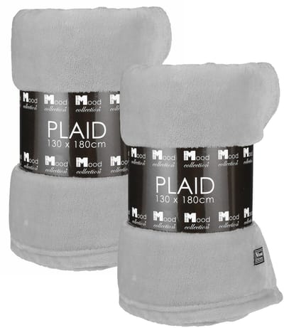 In The Mood Fleece deken - 2x - lichtgrijs - 130 x 180 cm - polyester - fleeceplaid - Bank deken - plaid