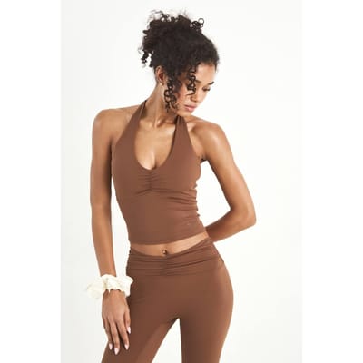 Dames Dsgn Studio Ultra Sculpt Gerimpelde Voorkant Cut-out Gewatteerde Haltertop | Mocha | Maat: XL