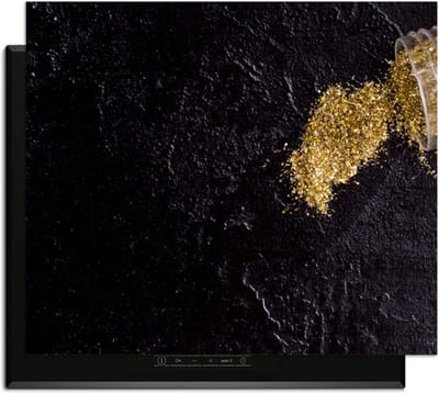 KitchenArt - Spilled Gold - Inductie Beschermer - 65x52 cm - Kookplaat Beschermer - Luxe Afdekplaat Inductieplaat - Anti-slip & Oprolbaar - Beschermmat Inductiekookplaat