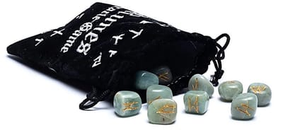 Aquamarijn Rune-orakelset in fluwelen zakje - 262 G - 262 g