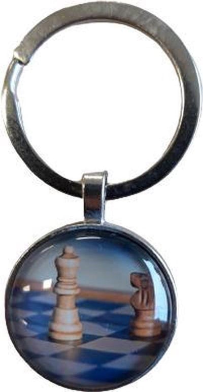 Akyol - Schaken Sleutelhanger - Schaken - schaker - Leuk kado voor iemand die van schaken houd - 2,5 x 2,5 CM