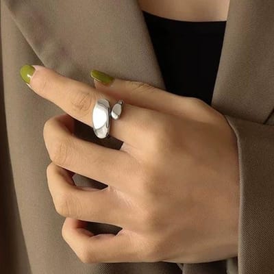 Mode Cool Fille Style Street Couleur Or Vagues Irrégulières Anneaux Larges Pour Femme Bijoux Brillants Cadeau de Fête