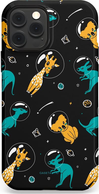 Casetastic Hoesje Geschikt voor Apple iPhone 12/12 Pro Magsafe - Stijlvolle Beschermende Duo-layer Case - Donkere Ruimte Safari