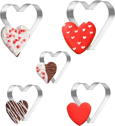 Uitsteekvormpjes Valentijnsdag Hartvormig RVS 5 stuks - Koekjessnijders Kerstmis DIY - Roestvrij staal - 5 verschillende maten - Feestdagen - Bakken - Cadeau-ideeën Kookschort - Diverse toepassingen - Zilverkleurig
