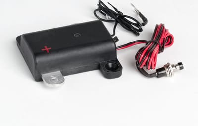 Accubeveiliging voor motoren "StarterGuard"
